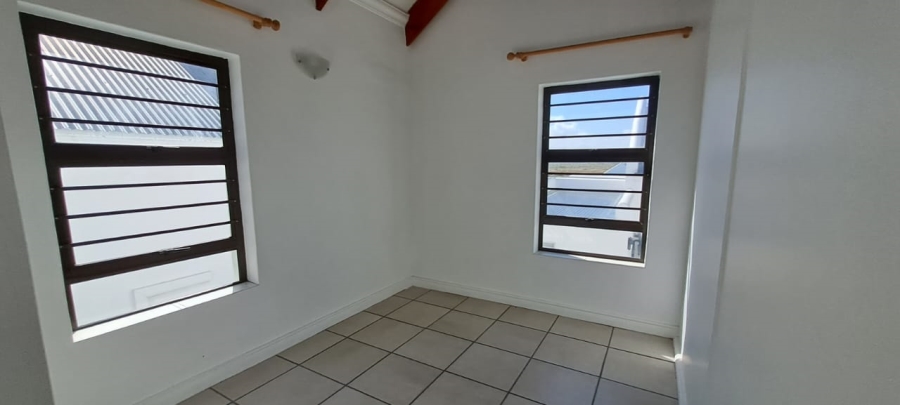 4 Bedroom Property for Sale in Dwarskersbos Western Cape